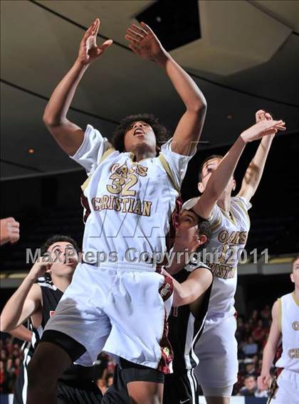 Thumbnail 2 in Oaks Christian vs. Buckley (CIF SS 4A Final) photogallery.