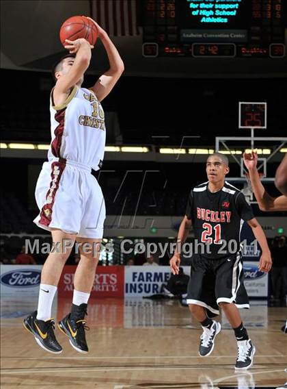 Thumbnail 3 in Oaks Christian vs. Buckley (CIF SS 4A Final) photogallery.