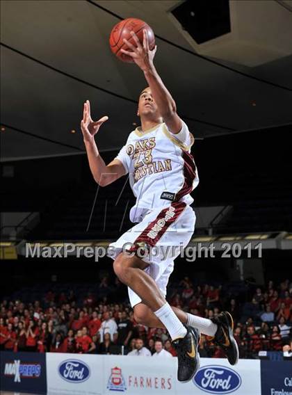 Thumbnail 2 in Oaks Christian vs. Buckley (CIF SS 4A Final) photogallery.