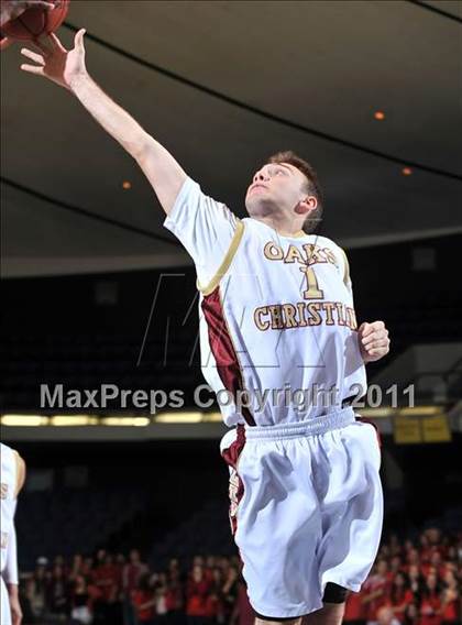 Thumbnail 1 in Oaks Christian vs. Buckley (CIF SS 4A Final) photogallery.