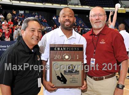 Thumbnail 1 in Oaks Christian vs. Buckley (CIF SS 4A Final) photogallery.