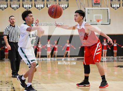 Thumbnail 1 in JV: Lincoln @ St. Mary's photogallery.