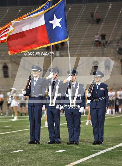 Thumbnail 2 in Vandegrift @ Round Rock Westwood photogallery.