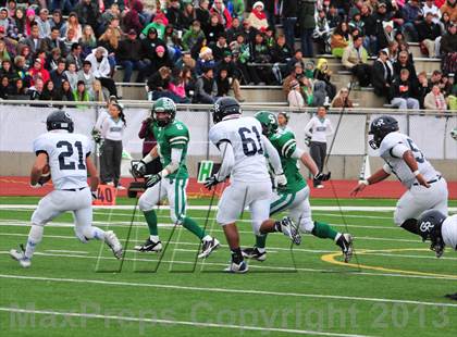 Thumbnail 1 in Farmington vs. Goddard (NMAA Class 4A Final) photogallery.