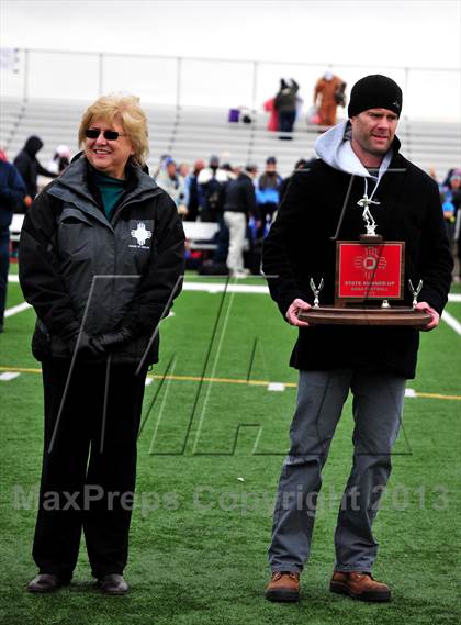 Thumbnail 2 in Farmington vs. Goddard (NMAA Class 4A Final) photogallery.