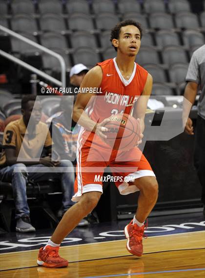 Thumbnail 1 in Moon Valley vs Peoria (Hoopin It Up At The Arena) photogallery.