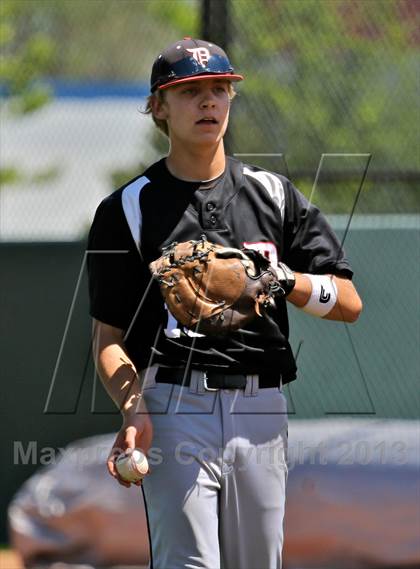 Thumbnail 1 in Valor Christian vs. Durango (CHSAA 4A Semifinal) photogallery.