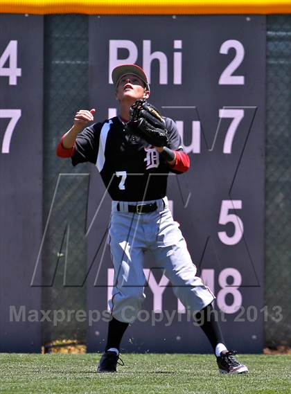 Thumbnail 1 in Valor Christian vs. Durango (CHSAA 4A Semifinal) photogallery.