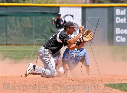 Thumbnail 2 in Valor Christian vs. Durango (CHSAA 4A Semifinal) photogallery.