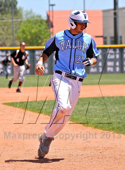 Thumbnail 2 in Valor Christian vs. Durango (CHSAA 4A Semifinal) photogallery.