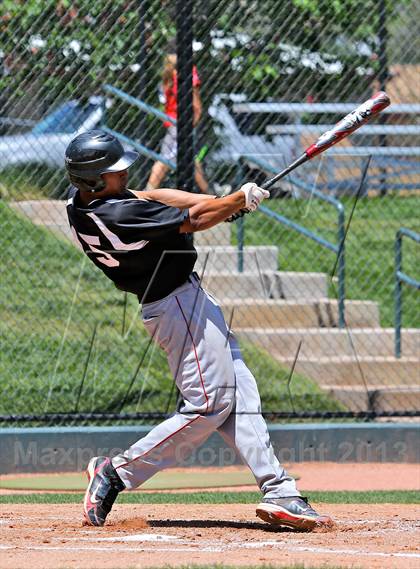 Thumbnail 2 in Valor Christian vs. Durango (CHSAA 4A Semifinal) photogallery.