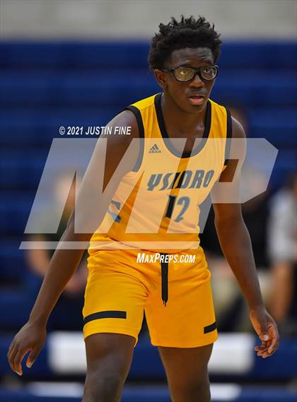 Thumbnail 1 in Cathedral Catholic @ San Ysidro (San Diego Tip Off Challenge) photogallery.