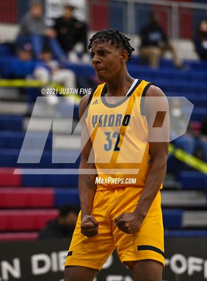 Thumbnail 1 in Cathedral Catholic @ San Ysidro (San Diego Tip Off Challenge) photogallery.