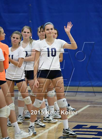 Thumbnail 2 in Grosse Pointe South @ Fraser photogallery.