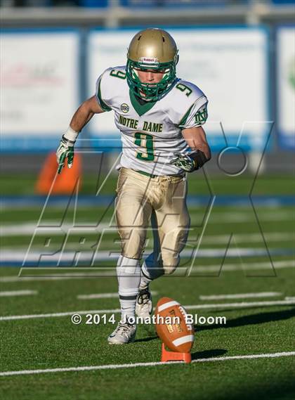 Thumbnail 1 in Windsor vs. Notre Dame-West Haven (CIAC Class L-Small Final) photogallery.