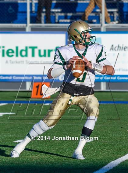 Thumbnail 3 in Windsor vs. Notre Dame-West Haven (CIAC Class L-Small Final) photogallery.