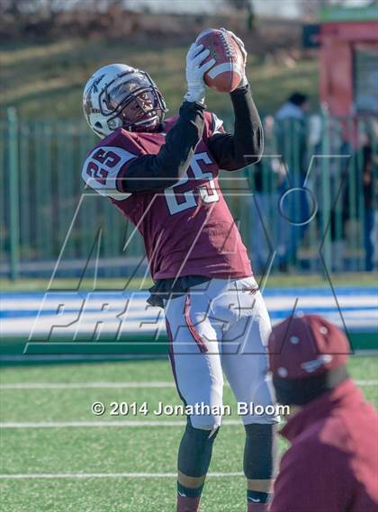 Thumbnail 2 in Windsor vs. Notre Dame-West Haven (CIAC Class L-Small Final) photogallery.