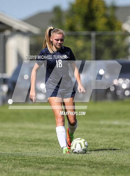 Thumbnail 2 in Lake City JV  vs Coeur d'Alene Charter (Lake City Jamboree) photogallery.
