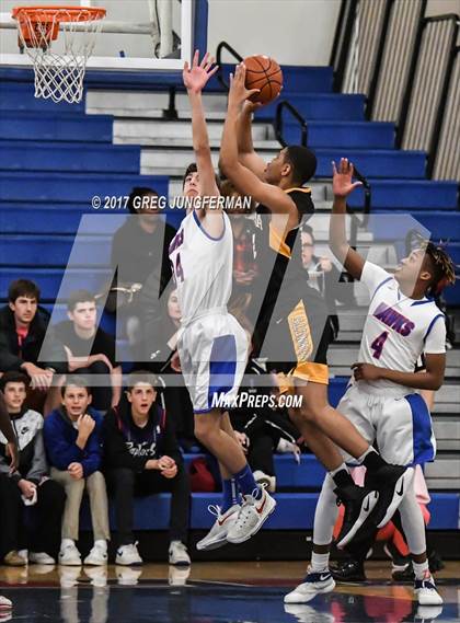 Thumbnail 3 in Alameda @ Tamalpais (CIF NCS D2 Playoff) photogallery.