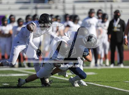 Thumbnail 2 in Lone Peak vs. Corner Canyon (UHSAA 6A Final) photogallery.