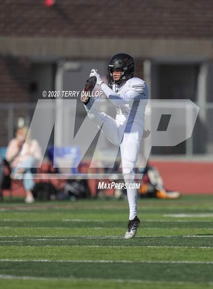Thumbnail 2 in Lone Peak vs. Corner Canyon (UHSAA 6A Final) photogallery.