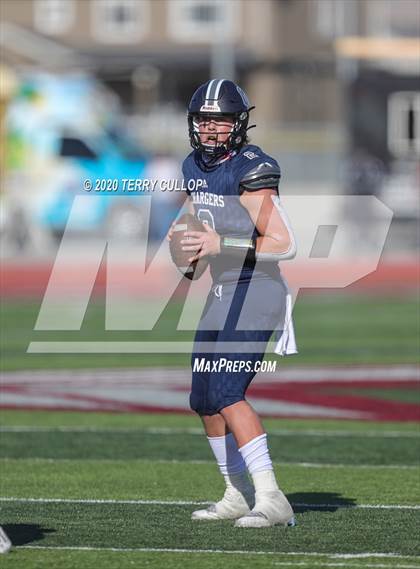 Thumbnail 3 in Lone Peak vs. Corner Canyon (UHSAA 6A Final) photogallery.