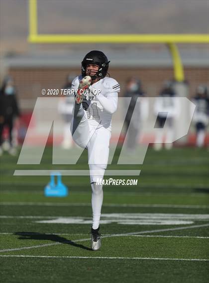 Thumbnail 3 in Lone Peak vs. Corner Canyon (UHSAA 6A Final) photogallery.