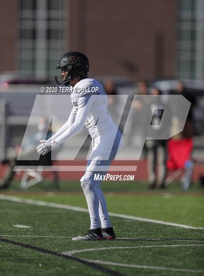 Thumbnail 2 in Lone Peak vs. Corner Canyon (UHSAA 6A Final) photogallery.