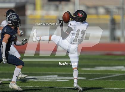 Thumbnail 2 in Lone Peak vs. Corner Canyon (UHSAA 6A Final) photogallery.