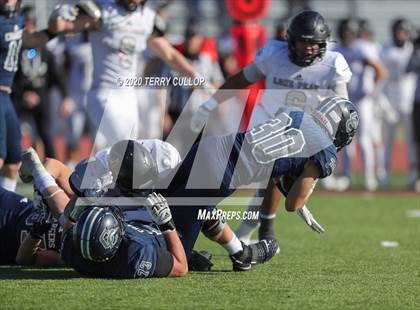 Thumbnail 2 in Lone Peak vs. Corner Canyon (UHSAA 6A Final) photogallery.