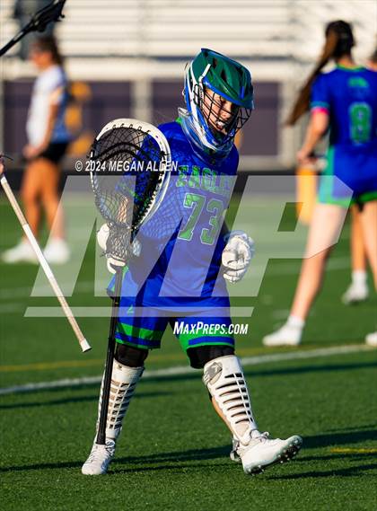 Thumbnail 1 in Bellbrook vs. Chaminade Julienne Catholic (OHSAA Division II Region 7 Round 1) photogallery.