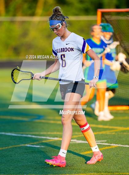 Thumbnail 2 in Bellbrook vs. Chaminade Julienne Catholic (OHSAA Division II Region 7 Round 1) photogallery.