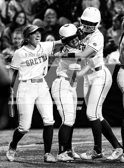 Thumbnail 1 in Gretna vs. Millard North (NSAA Class A Final) photogallery.