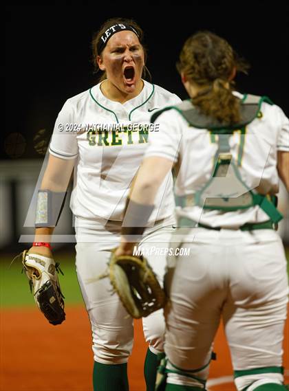 Thumbnail 2 in Gretna vs. Millard North (NSAA Class A Final) photogallery.