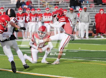 Thumbnail 3 in FR: Legend @ Regis Jesuit photogallery.