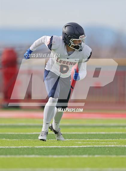 Thumbnail 3 in FR: Legend @ Regis Jesuit photogallery.