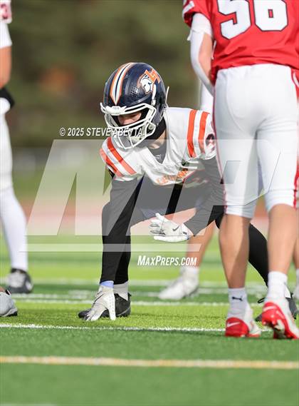 Thumbnail 3 in FR: Legend @ Regis Jesuit photogallery.