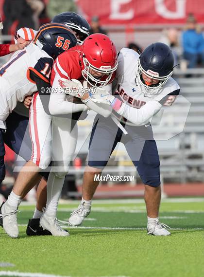 Thumbnail 1 in FR: Legend @ Regis Jesuit photogallery.