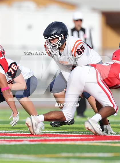 Thumbnail 1 in FR: Legend @ Regis Jesuit photogallery.