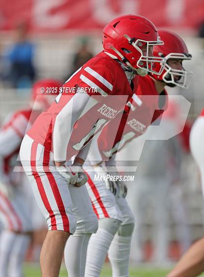 Thumbnail 2 in FR: Legend @ Regis Jesuit photogallery.