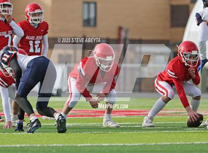 Thumbnail 2 in FR: Legend @ Regis Jesuit photogallery.