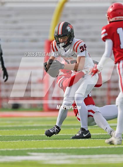 Thumbnail 1 in FR: Legend @ Regis Jesuit photogallery.