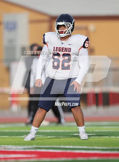 Thumbnail 1 in FR: Legend @ Regis Jesuit photogallery.