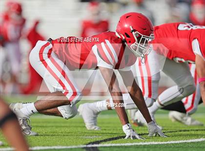 Thumbnail 2 in FR: Legend @ Regis Jesuit photogallery.