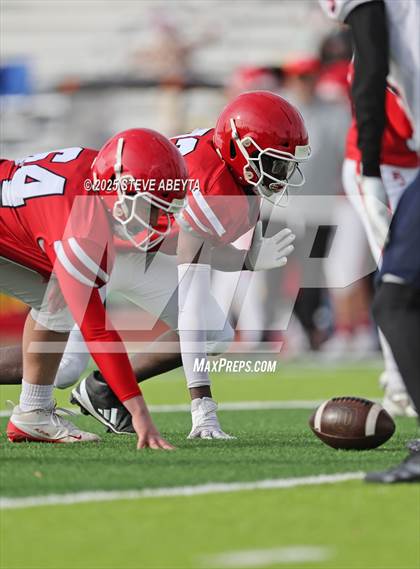 Thumbnail 1 in FR: Legend @ Regis Jesuit photogallery.