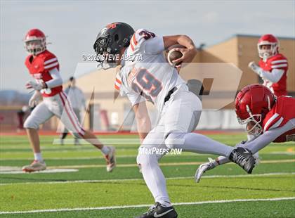 Thumbnail 3 in FR: Legend @ Regis Jesuit photogallery.