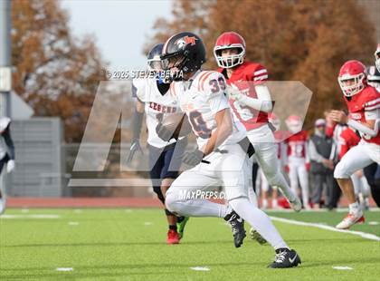 Thumbnail 2 in FR: Legend @ Regis Jesuit photogallery.