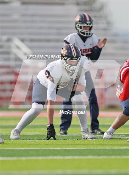 Thumbnail 2 in FR: Legend @ Regis Jesuit photogallery.