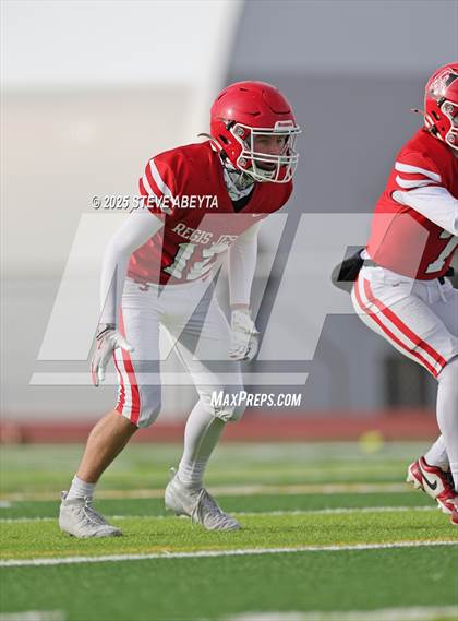 Thumbnail 2 in FR: Legend @ Regis Jesuit photogallery.