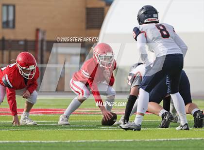 Thumbnail 3 in FR: Legend @ Regis Jesuit photogallery.